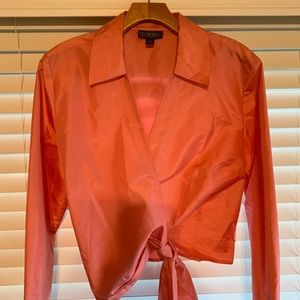 Gorgeous peach Classiques Entier silk blouse.